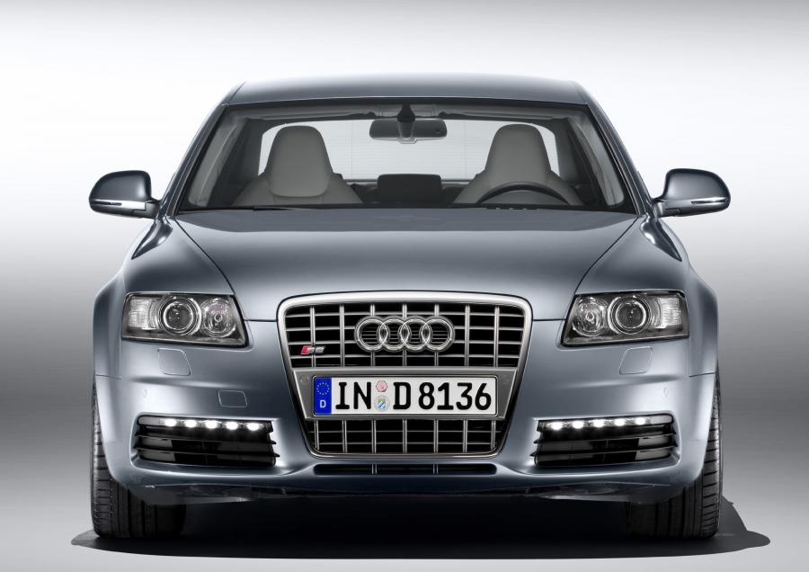  Audi S6 Sedan (4F, C6) 2008 года  (фото 14 из 18)